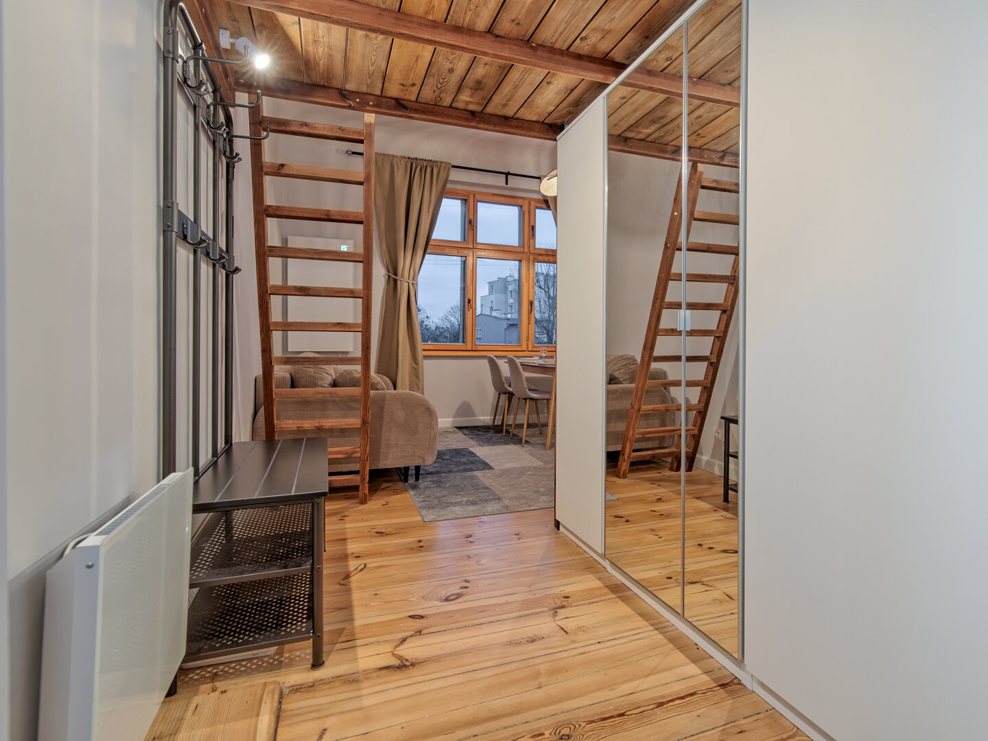 ACCO RENT - 9
