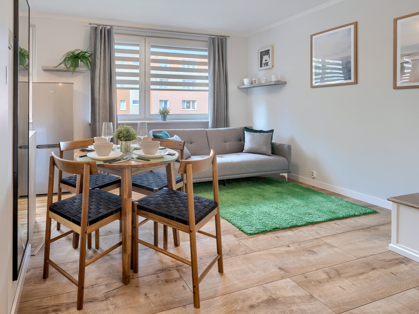 ACCO RENT - 6