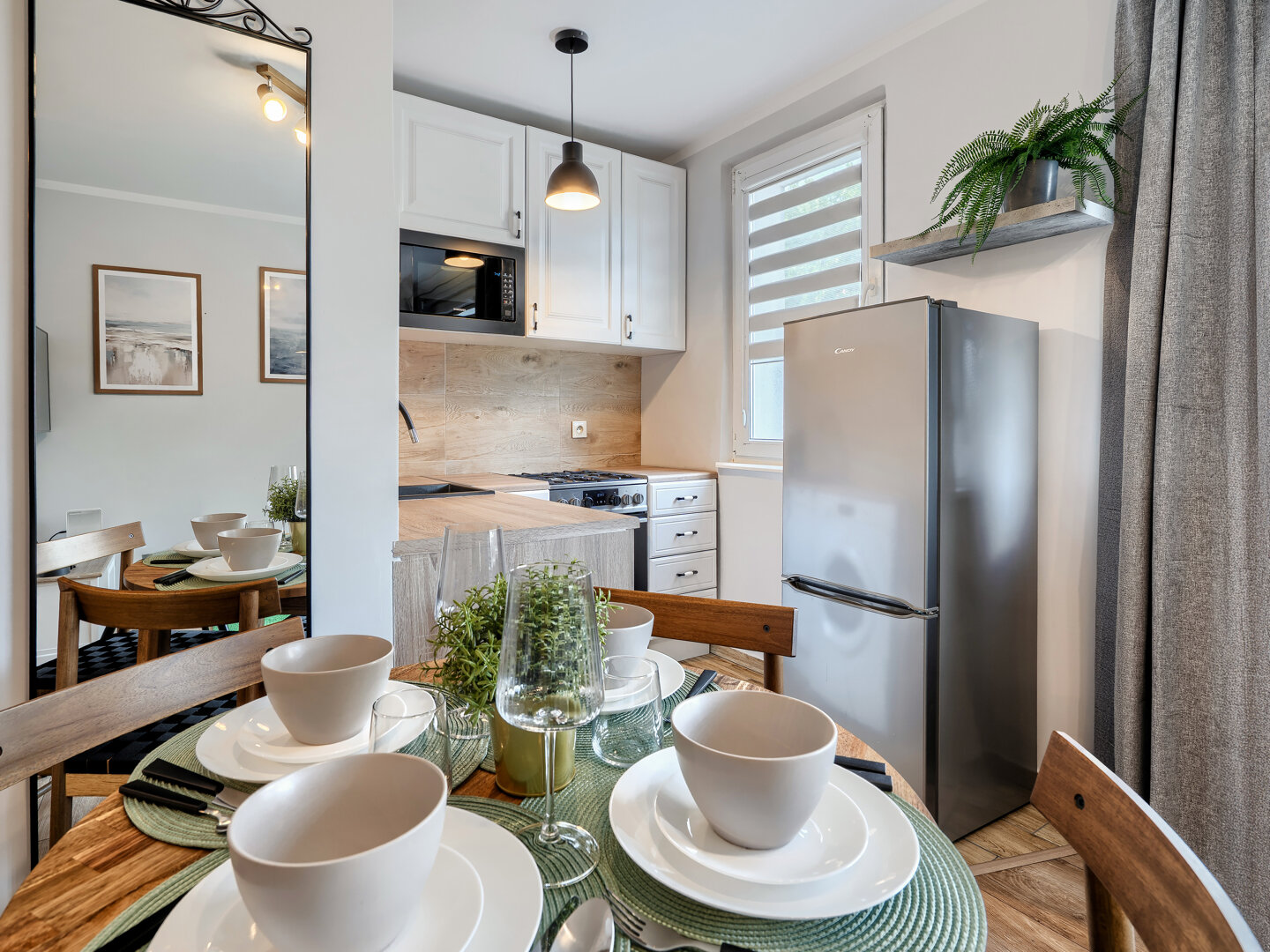 ACCO RENT - 5