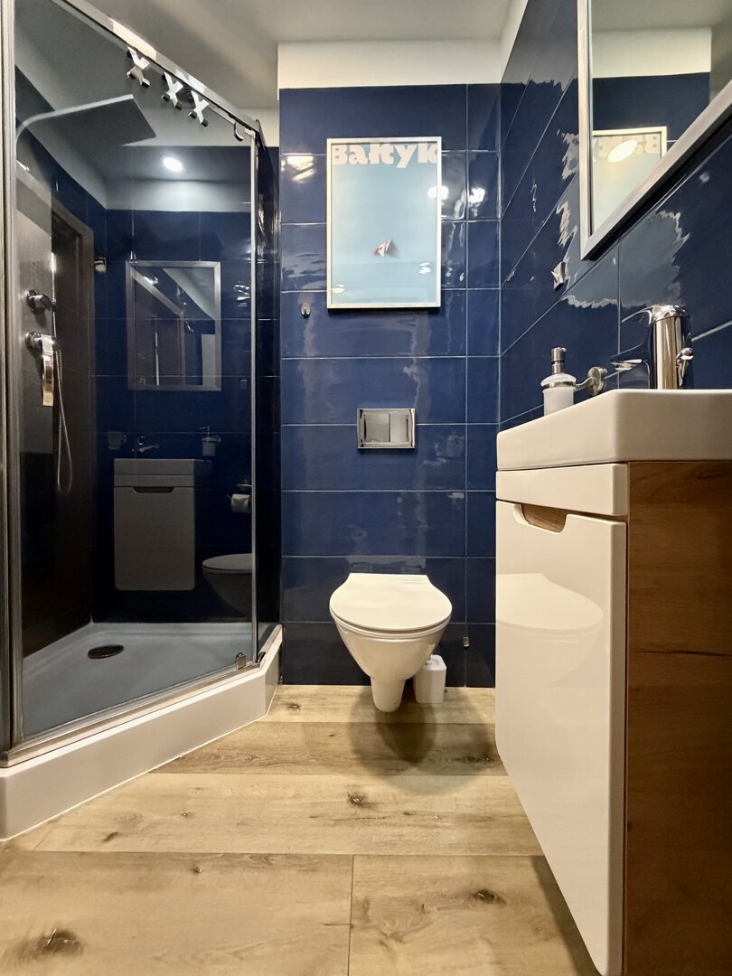 ACCO RENT - 11